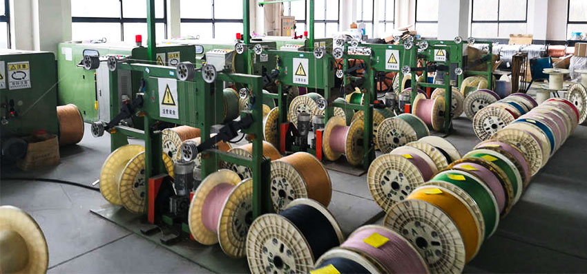 Изоляция провода