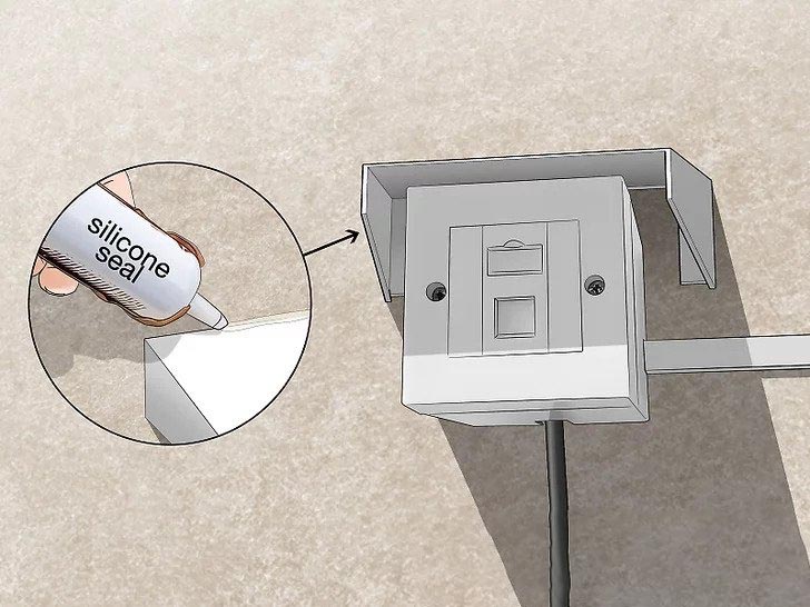 Применение силиконового уплотнителя также может защитить вашу соединительную коробку от насекомых и других вредителей.